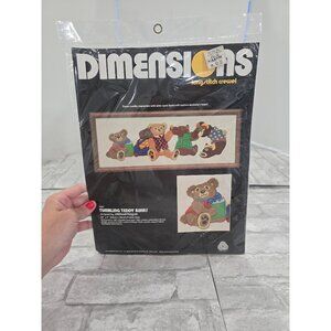 Vintage 1983 Dimensions Longstitch Crewel TUMBLING TEDDY BEARS Wool Yarn New Sea